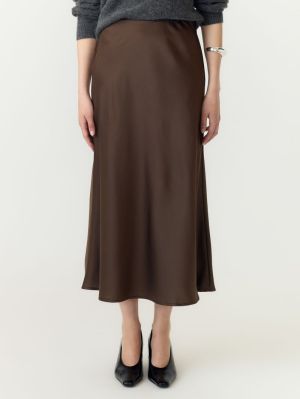 chocolate brown